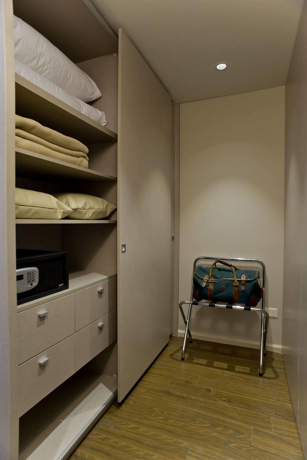 Bulnes Eco Suites Buenos Aires Exterior photo